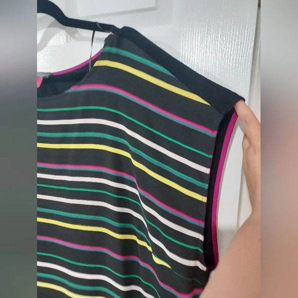 Vince Camuto Multicolored Black Striped Sleeveless Blouse in Size 3X - Picture 6 of 11
